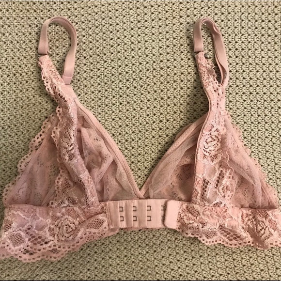 Bralette in size Medium - Worn - Picture 2 of 3